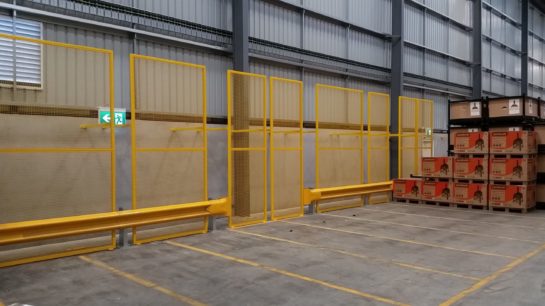 Walkway mesh high guarding panels